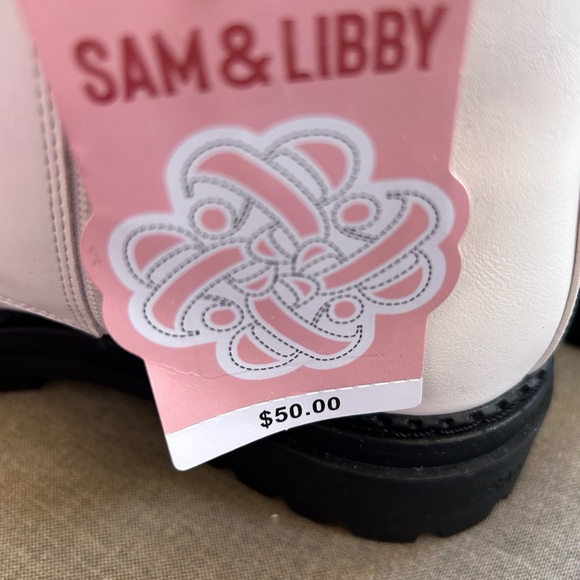 BRAND NEW IN BOX. Sam & Libby Samantha White Embellished Combat Boots Size 10 - Picture 4 of 8
